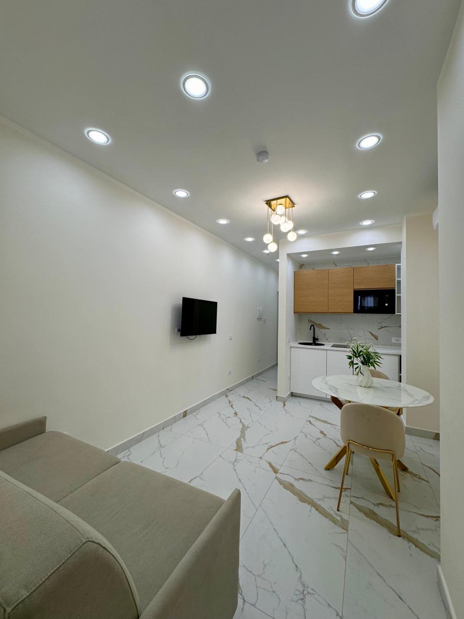 Apartment Partenope House 24 *