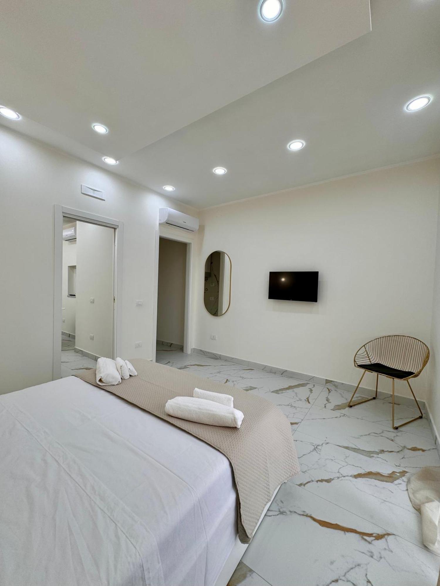 Partenope House 24 Apartment Naples