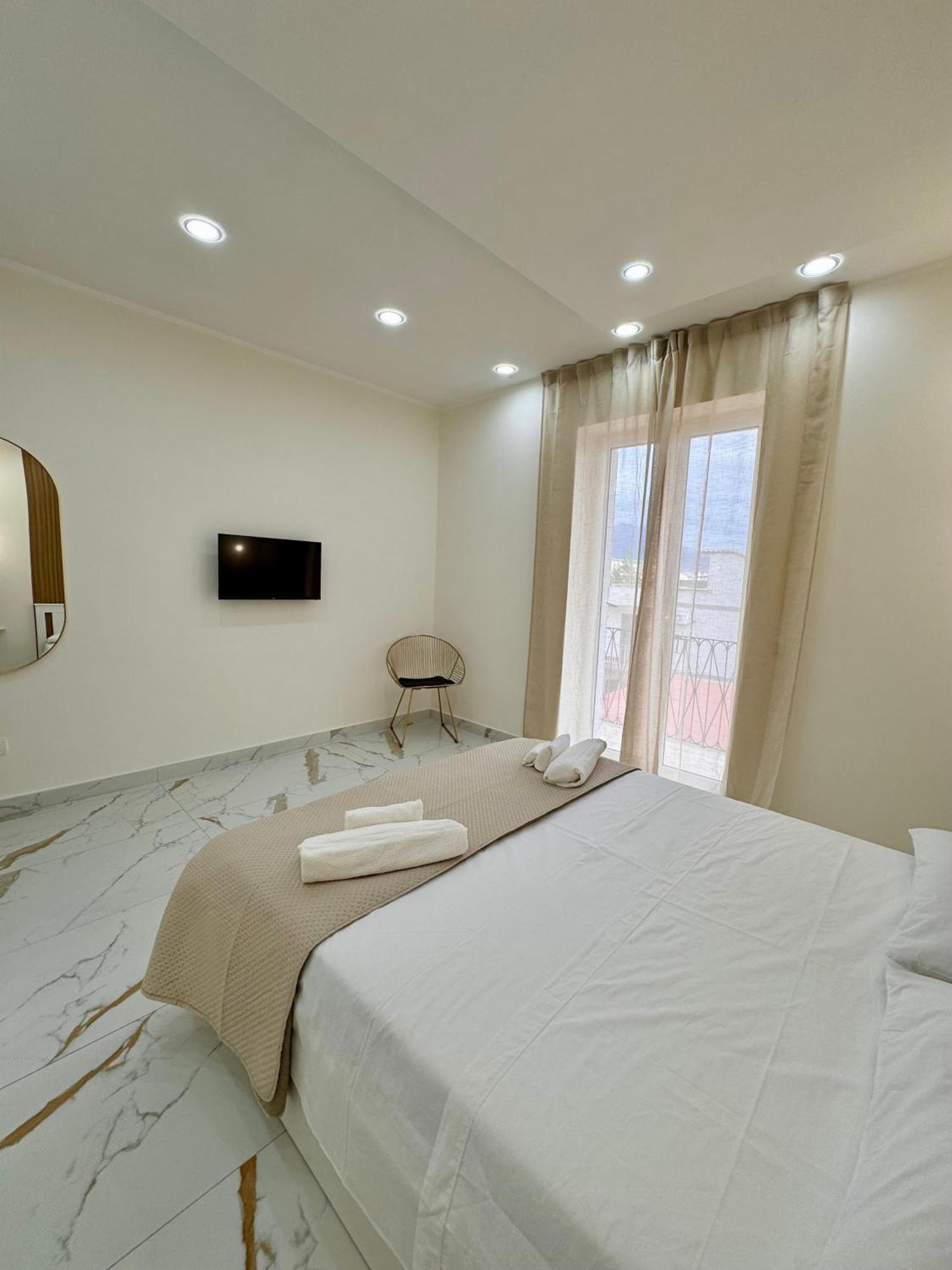Partenope House 24 Apartment